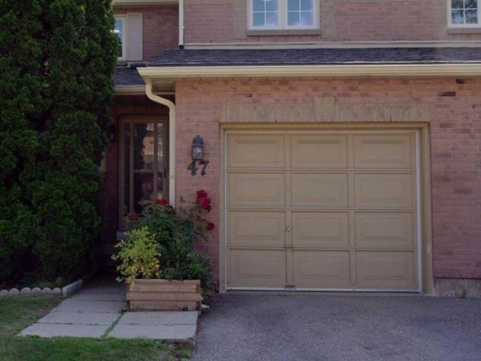 35 - 35 CEREMONIAL DRIVE, Mississauga, Ontario L5R 3G6