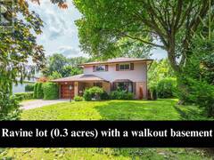 712 TULIP COURT Oshawa Ontario, L1G 3C6