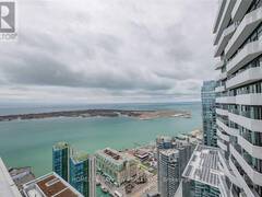 6601 - 88 HARBOUR STREET Toronto Ontario, M5J 0C3