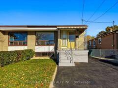 47 CHERRYLAWN AVENUE Toronto Ontario, M9L 2B3