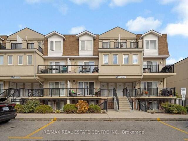 2067 - 3041 FINCH AVENUE W Toronto Ontario, M9M 0A4