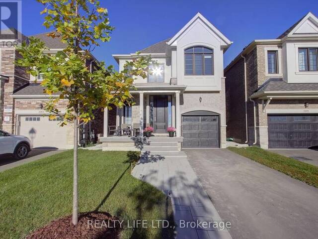 484 THORNBORROW COURT Milton Ontario, L9E 1T4