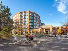 504 - 14924 YONGE STREET Aurora Ontario, L4G 6H7