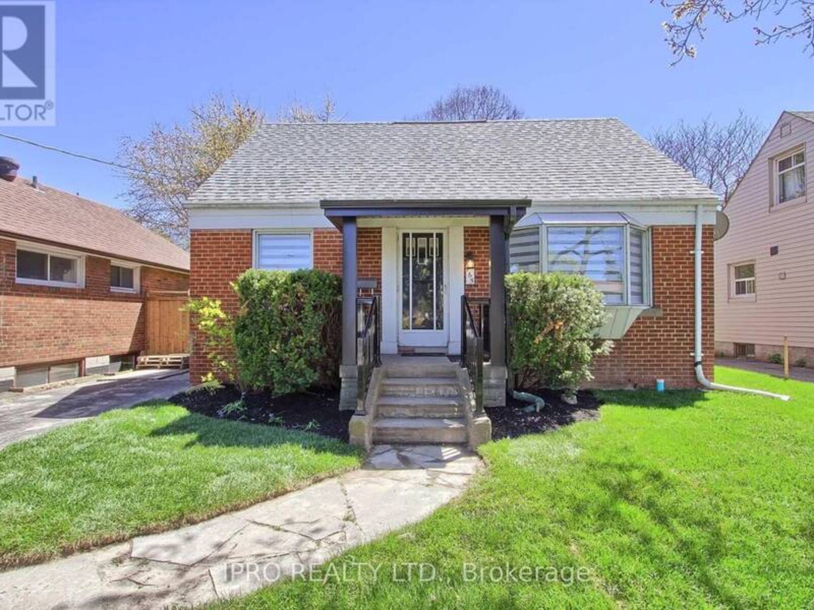 165 ELLESMERE ROAD, Toronto, Ontario M1R 4C7