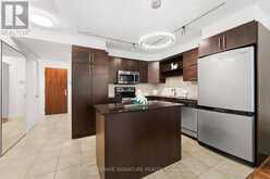 818 - 39 GALLERIA PARKWAY | Markham Ontario | Slide Image Four