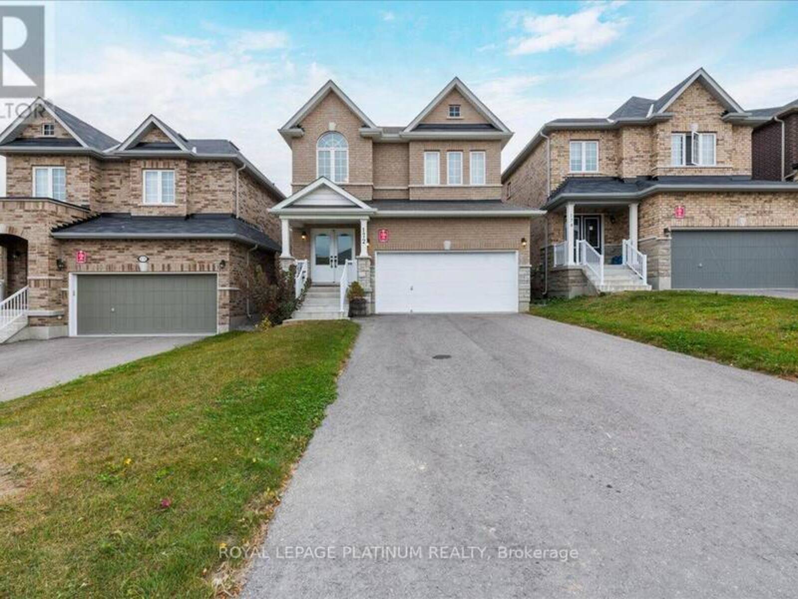 172 MUIRFIELD DRIVE, Barrie, Ontario L4N 6K7