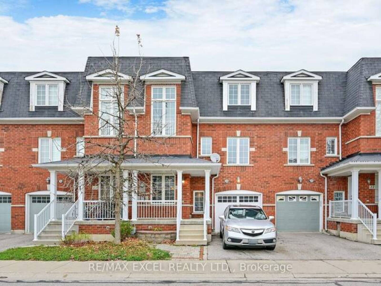 24 - 15 OLD COLONY ROAD, Richmond Hill, Ontario L4E 4L5