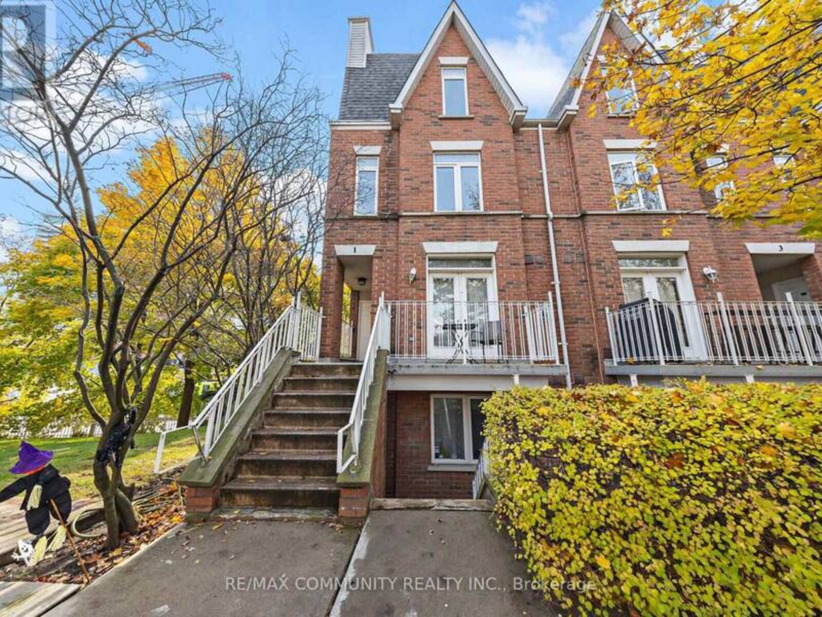 101 - 1 SUDBURY STREET, Toronto, Ontario M6J 3W6