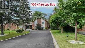 42 BOREHAM CIRCLE | Brampton Ontario | Slide Image One