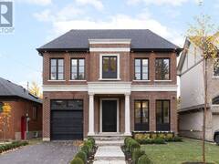 21 KIRK BRADDEN ROAD W Toronto Ontario, M8Y 2G1