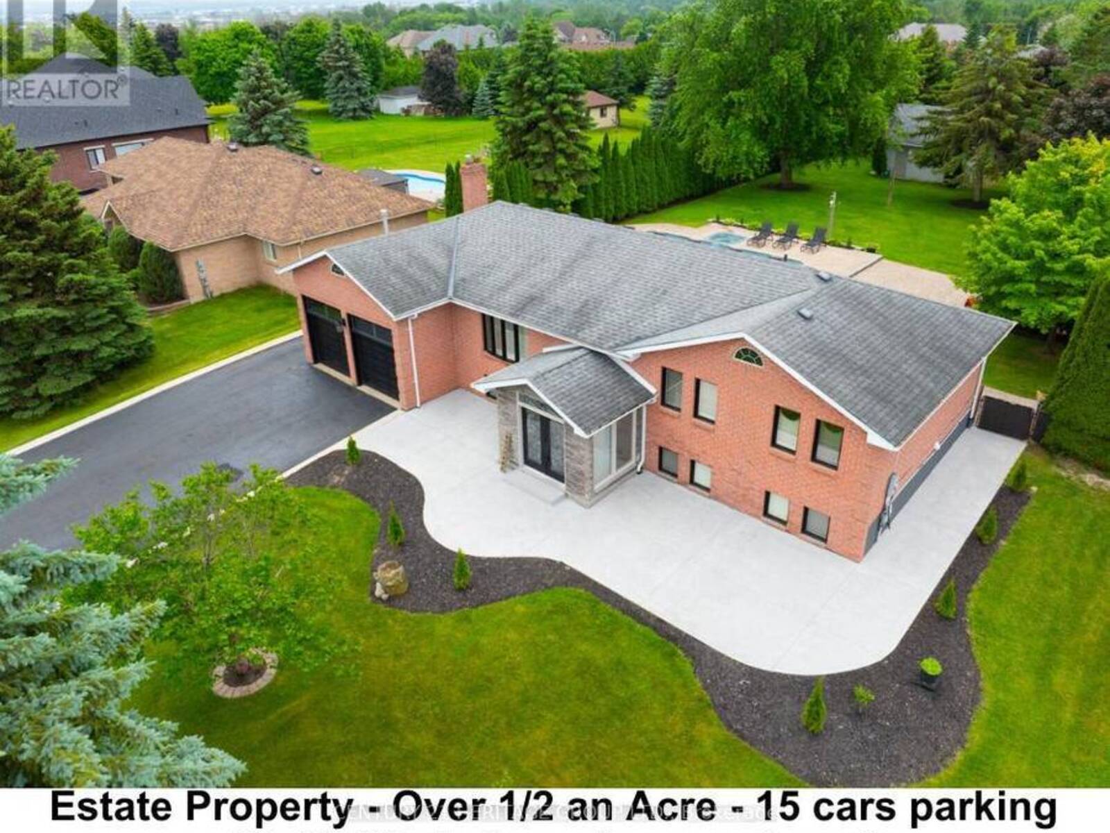 5 KATHRYN COURT, Bradford West Gwillimbury, Ontario L3Z 3Z7