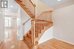 22 - 38 GREENSBOROUGH VILLAG CIRCLE | Markham Ontario | Slide Image Nineteen