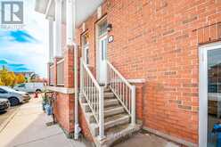 22 - 38 GREENSBOROUGH VILLAG CIRCLE | Markham Ontario | Slide Image Six