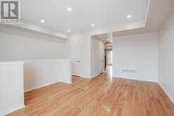 22 - 38 GREENSBOROUGH VILLAG CIRCLE | Markham Ontario | Slide Image Nine