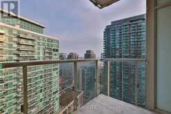 2207 - 125 WESTERN BATTERY ROAD | Toronto Ontario | Slide Image Nine