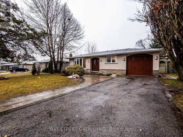 71 DEVINS DRIVE Aurora Ontario, L4G 2Z5