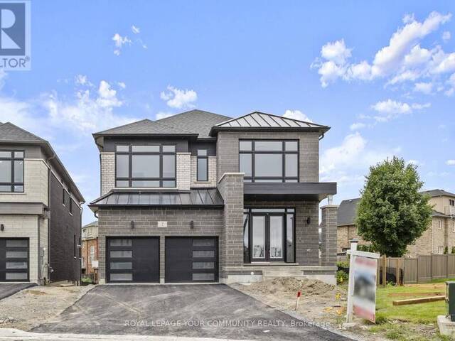 2 BUNN COURT Aurora Ontario, L4G 0G6