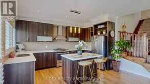 268 CRAFTER CRESCENT | Hamilton Ontario | Slide Image Nine