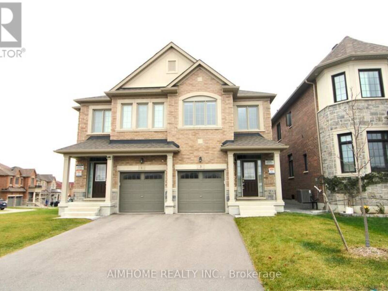 3 TERRAIN COURT, East Gwillimbury, Ontario L9N 0T2