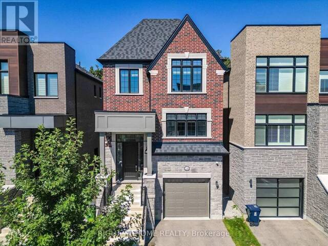 18 KIPLING GROVE COURT Toronto Ontario, M9B 0C6