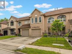 102 RICHWOOD CRESCENT Brampton Ontario, L6X 4K7