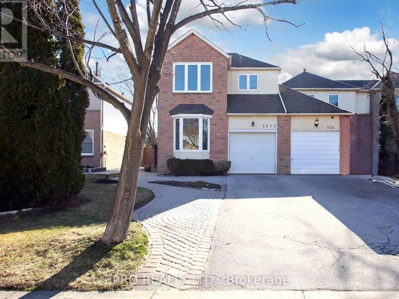 1272 BARBERRY GREEN, Oakville, Ontario L6M 2A6