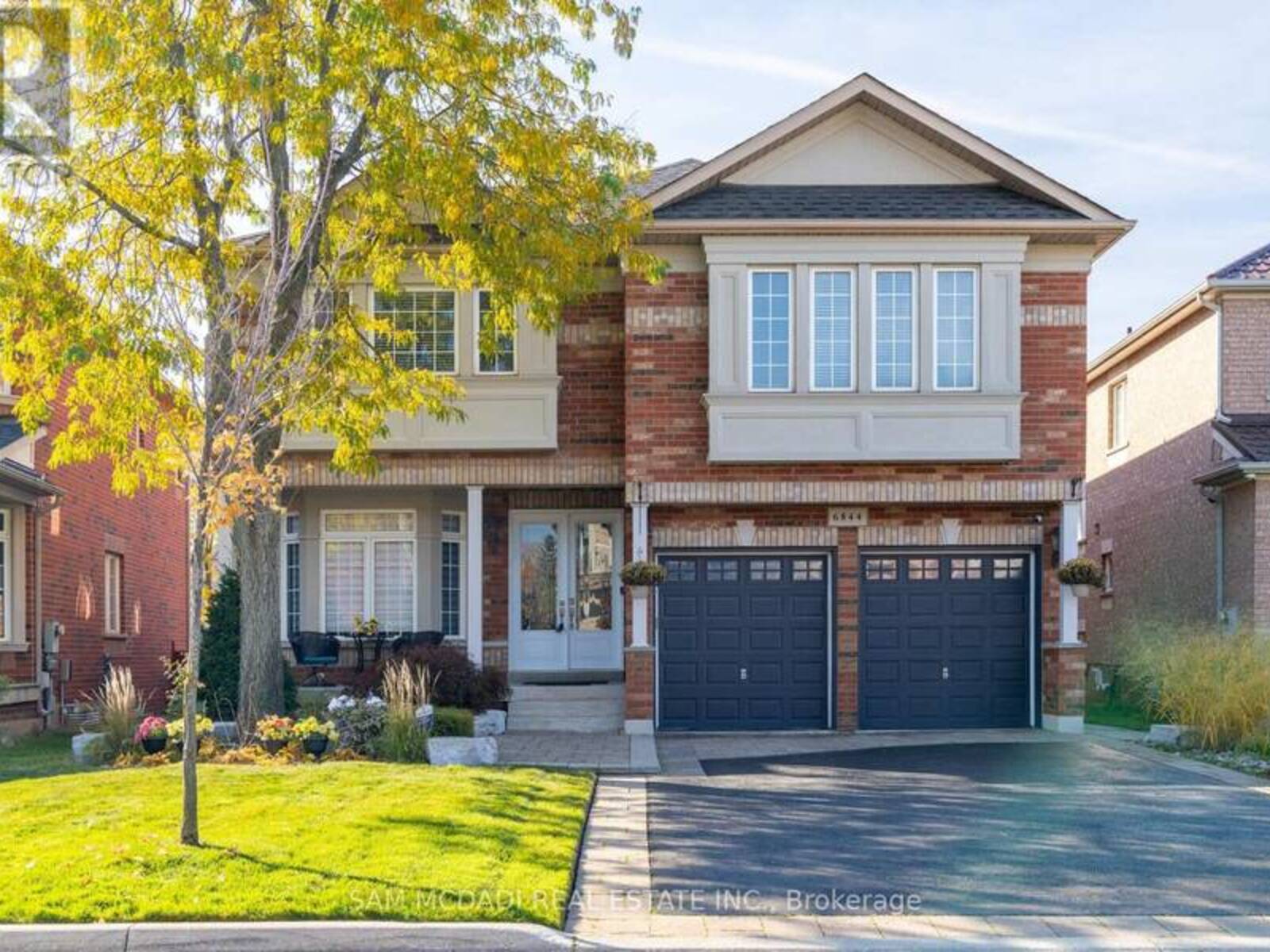 6844 GOLDEN HILLS WAY, Mississauga, Ontario L5W 1P3