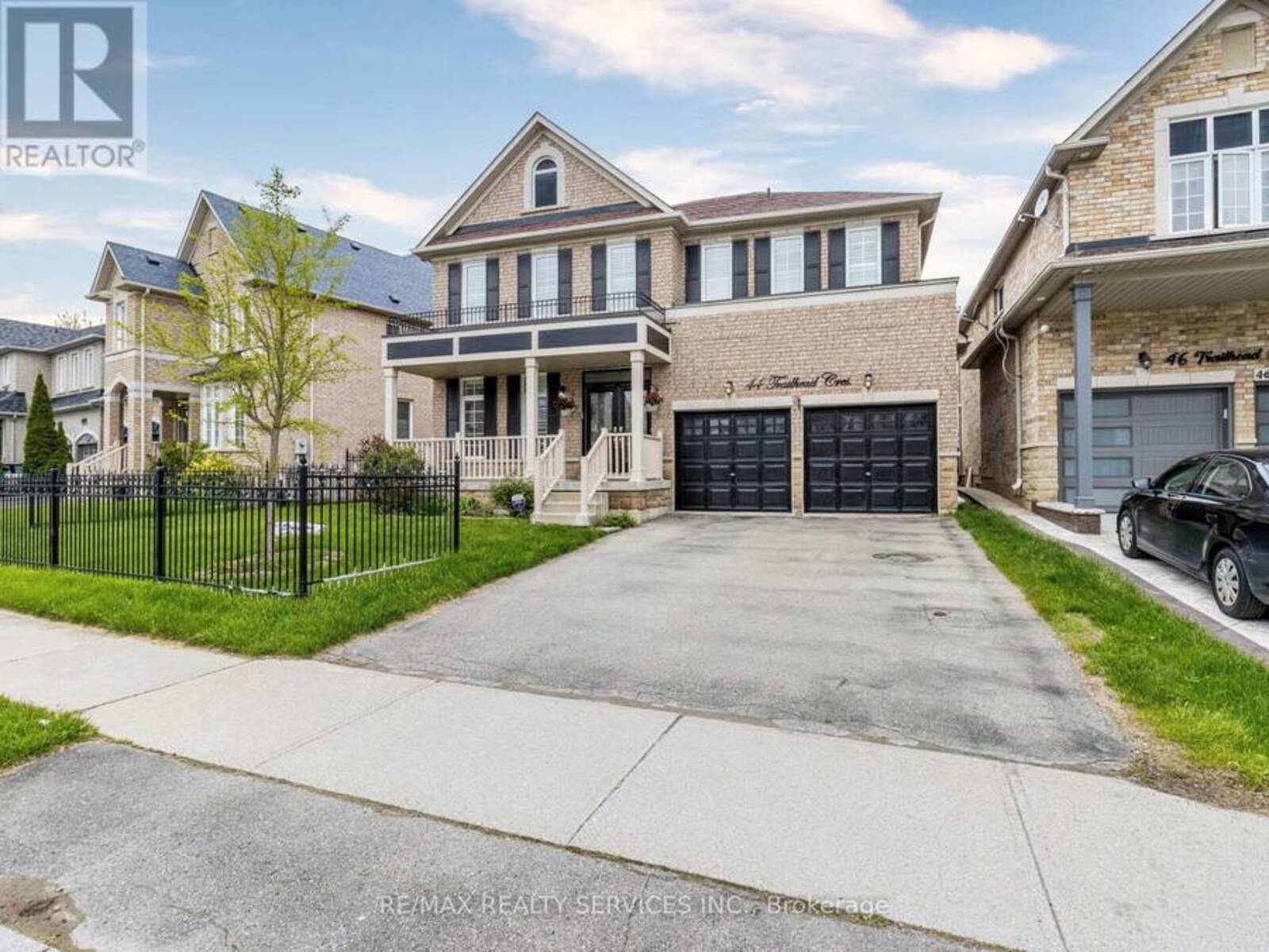 44 TRAILHEAD CRESCENT, Brampton, Ontario L6R 3H3