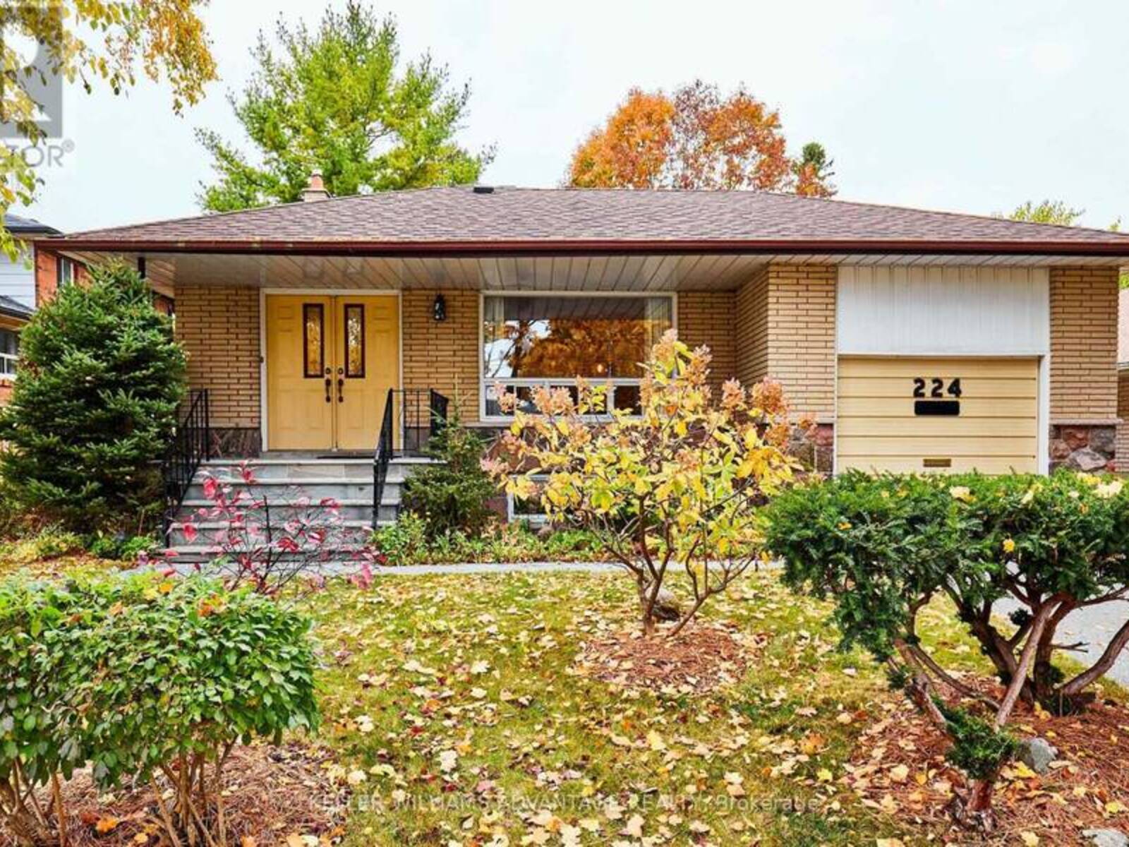 224 CORONATION DRIVE, Toronto, Ontario M1E 2J4