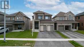 210 FERRAGINE CRESCENT | Bradford West Gwillimbury Ontario | Slide Image One