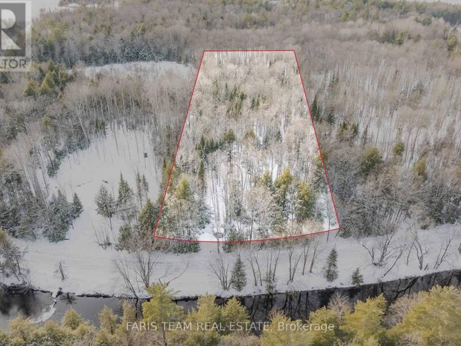 7950 KINGS RIVER ROAD, Washago, Ontario L0K 2B0