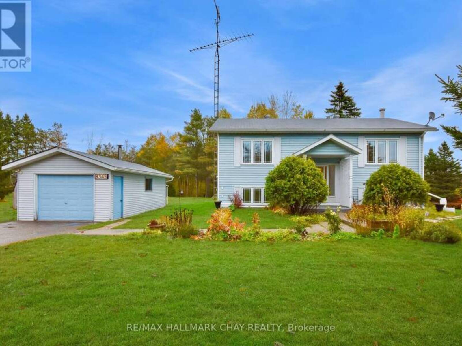 8345 93 W, Tiny, Ontario L0K 2E0