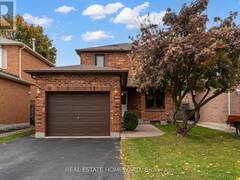 3304 GREENBELT CRESCENT Mississauga Ontario, L5N 5X1