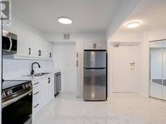 2605 - 380 DIXON ROAD Toronto Ontario, M9R 1T3