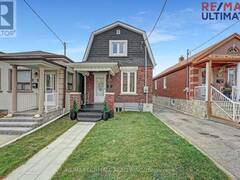 240 ROSETHORN AVENUE Toronto Ontario, M6M 3L1