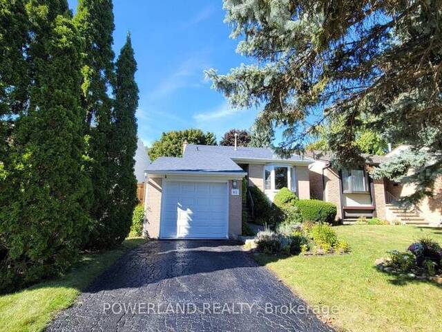 82 CASTLE ROCK DRIVE Richmond Hill Ontario, L4C 5K4