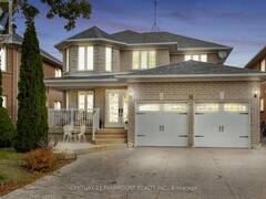 51 DRAGON TREE CRESCENT Brampton Ontario, L6R 2N6