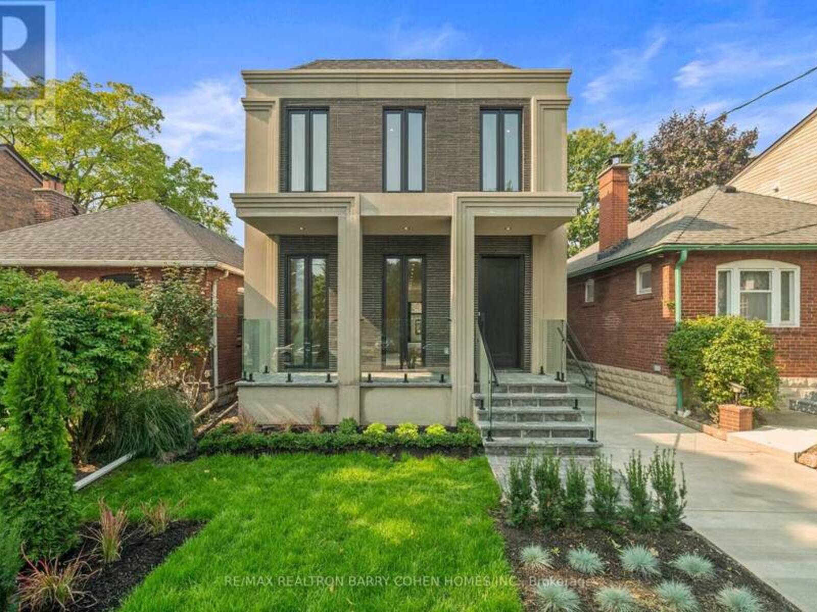 44 DONEGALL DRIVE, Toronto, Ontario M4G 3G5