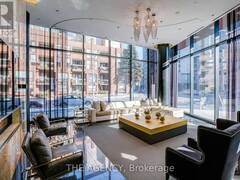 106 - 32 DAVENPORT ROAD Toronto Ontario, M5R 1H3