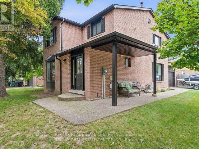 3175 PATRICK CRESCENT Mississauga Ontario, L5N 3G4