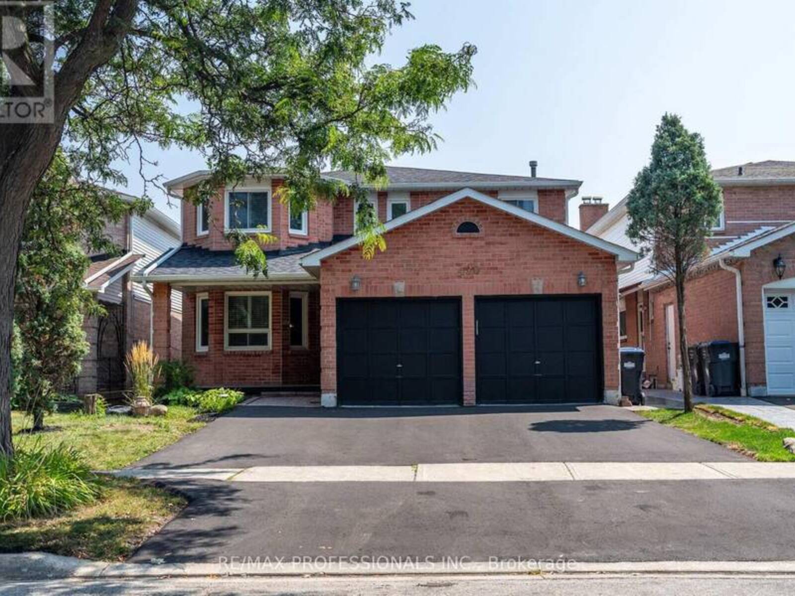 420 EVERTON DRIVE, Mississauga, Ontario L5R 1W2