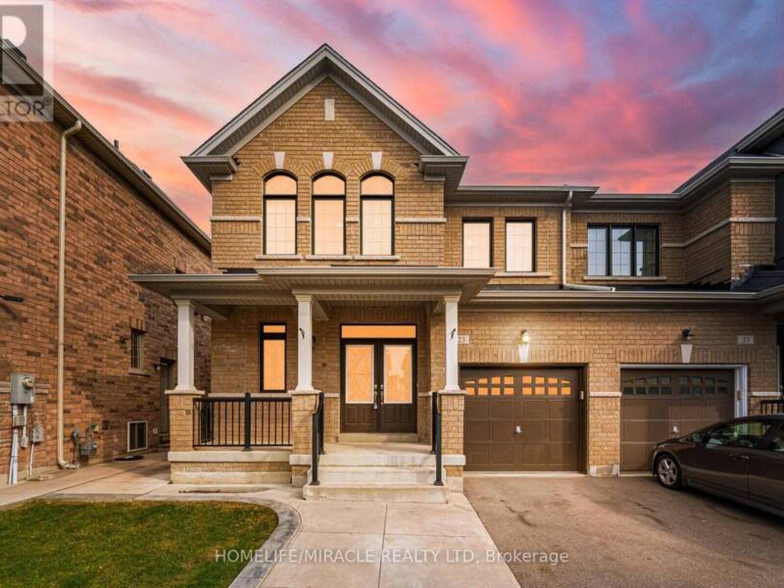 23 FRINGETREE ROAD, Brampton, Ontario L6R 3W7