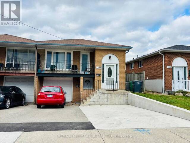 2393 WHALEY DRIVE Mississauga Ontario, L5B 2B3