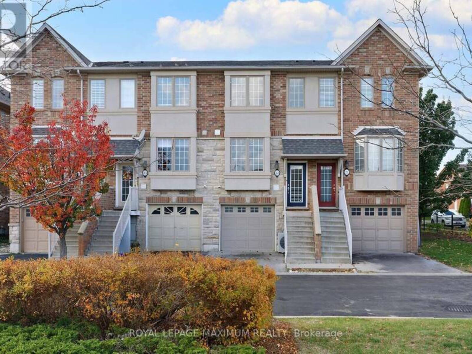 22 - 435 ENGLISH ROSE LANE, Oakville, Ontario L6H 7S9