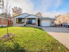 115 LYNBROOK DRIVE Hamilton Ontario, L9C 2K8