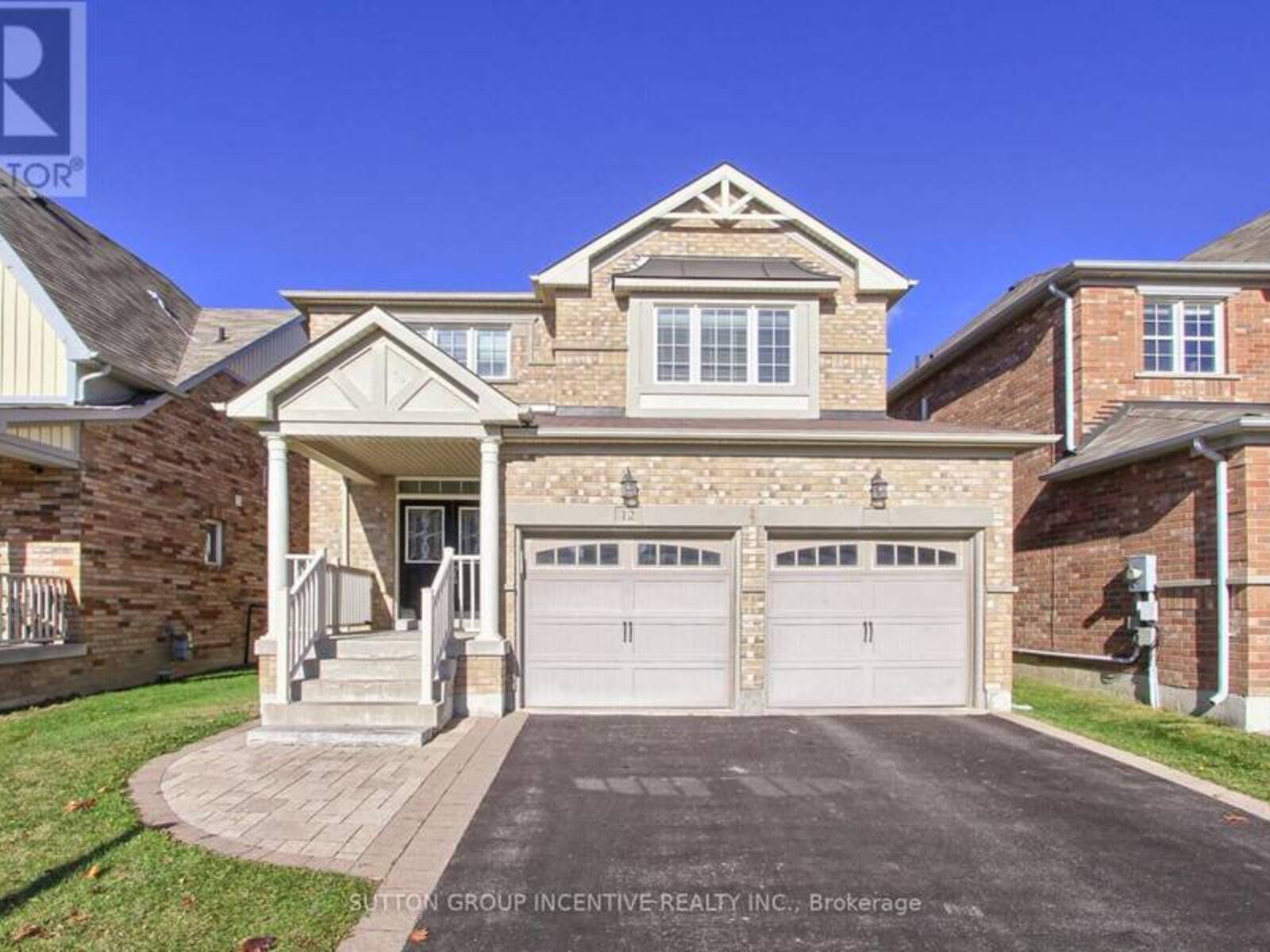 12 IRWIN PLACE, Bradford West Gwillimbury, Ontario L3Z 0H7