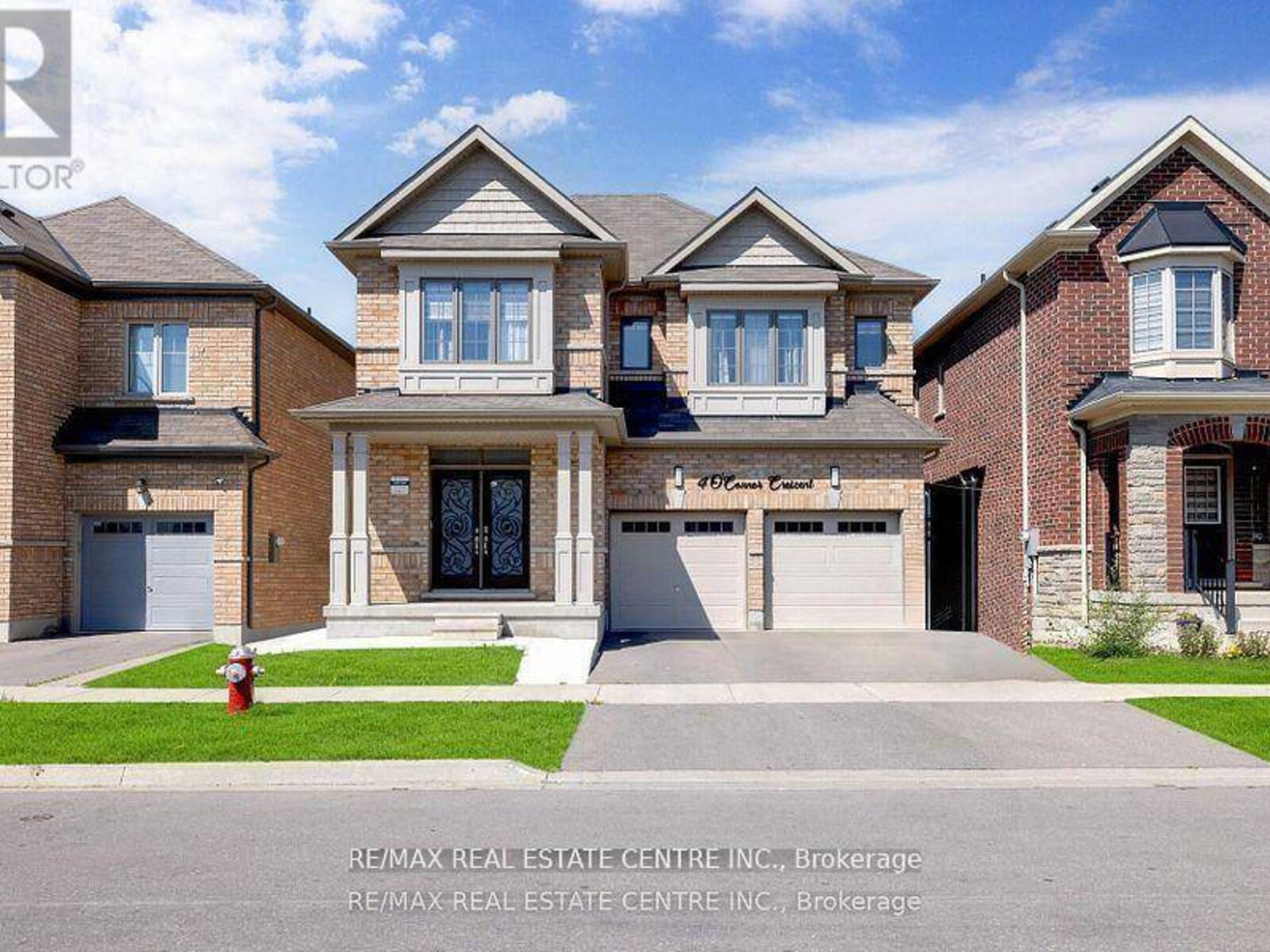 4 O'CONNOR CRESCENT, Brampton, Ontario L7A 5A6