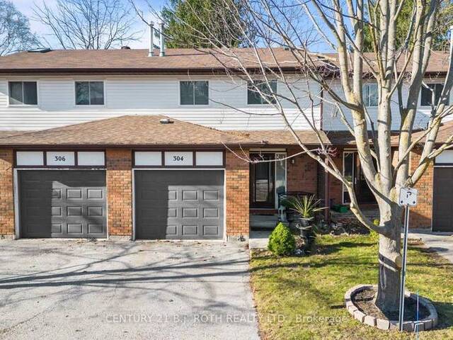 4 - 304 THOMAS STREET Clearview Ontario, L0M 1S0