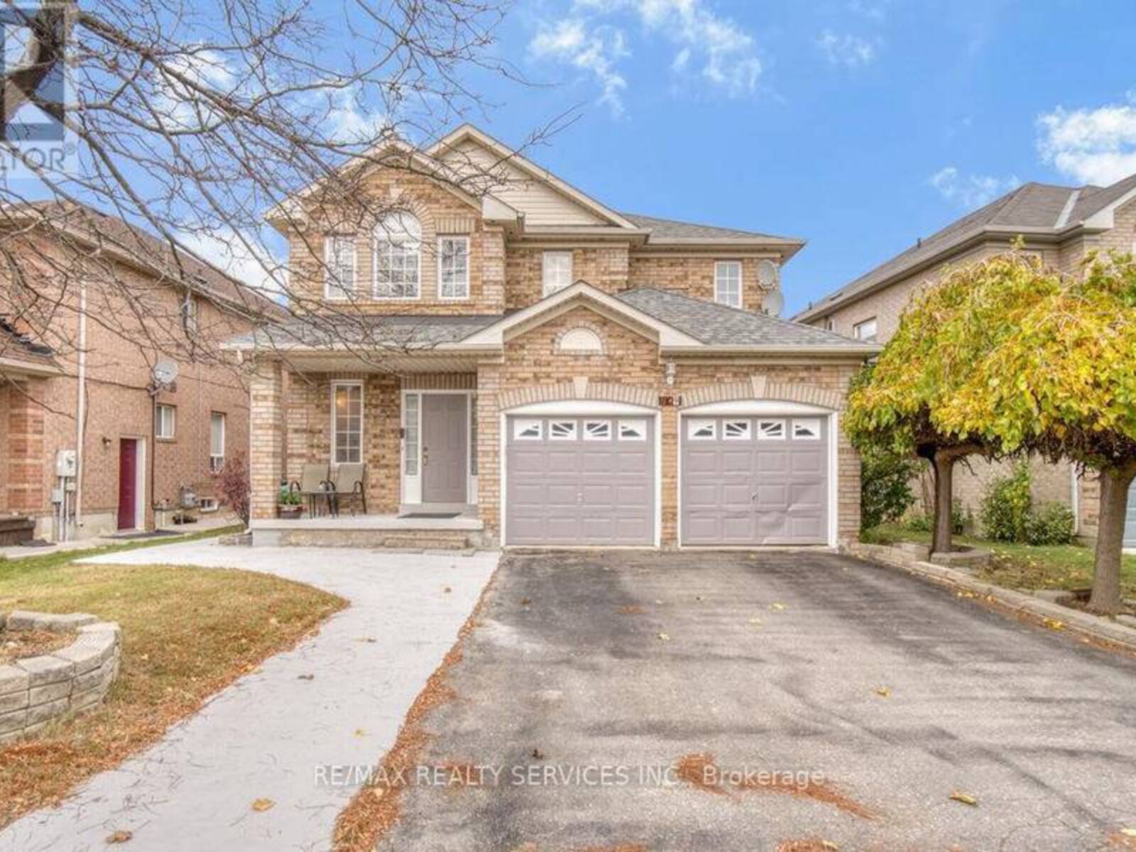 149 BRISDALE DRIVE, Brampton, Ontario L7A 2Y8