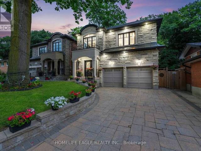 85 OAKRIDGE DRIVE Toronto Ontario, M1M 2A6